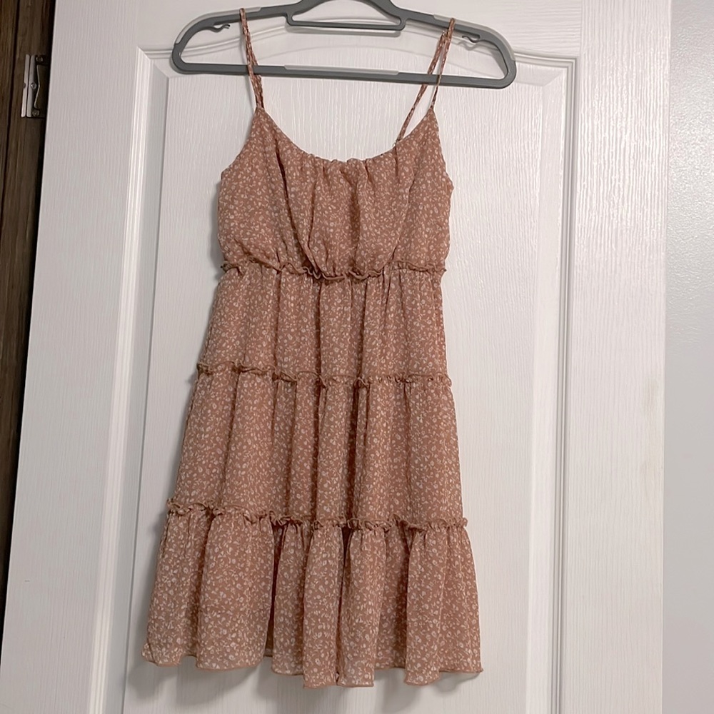 Super cute size small champagne color flower fringe dress
